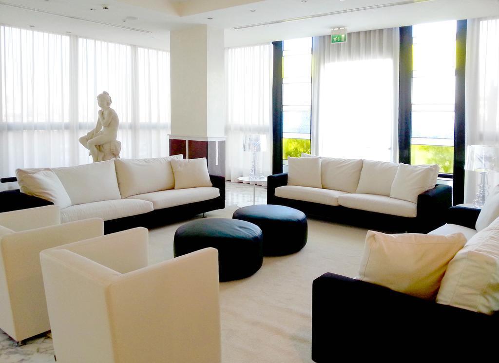 Hotel Nautico Riccione Kültér fotó