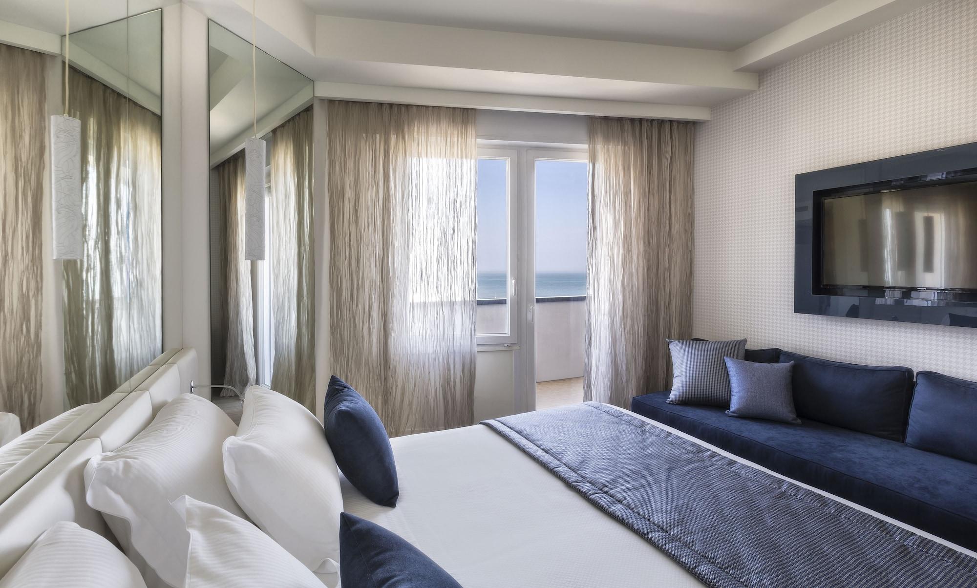Hotel Nautico Riccione Kültér fotó