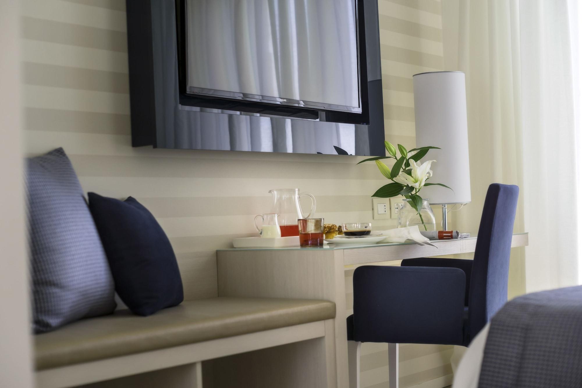 Hotel Nautico Riccione Kültér fotó