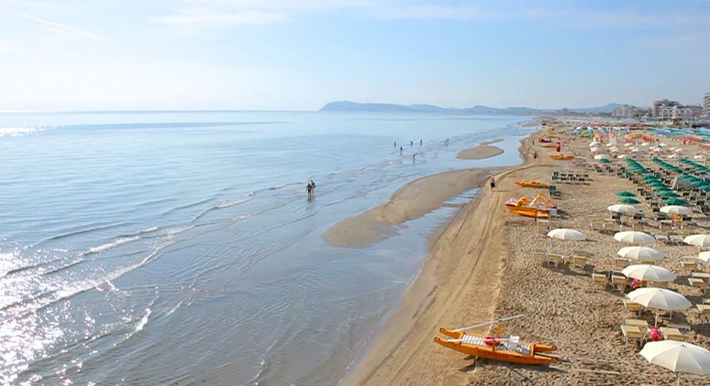Hotel Nautico Riccione Kültér fotó
